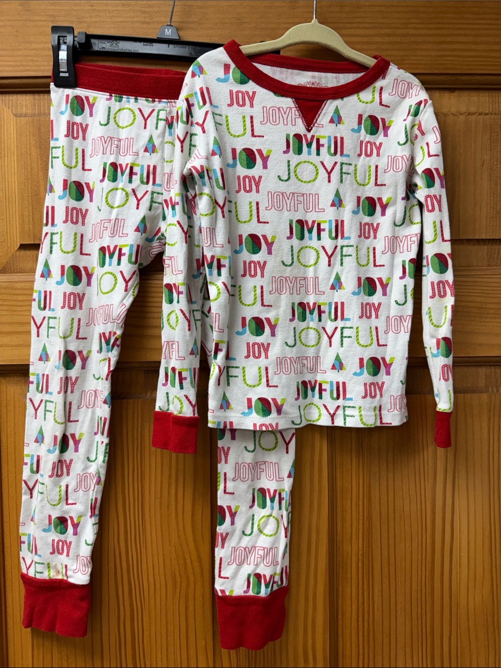 Wondershop White 'Joyful' Print Pajama Set with Red Trim